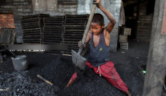 童工之殇:也许远非你我之想象(组图)