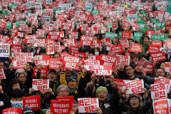 道歉未平息民憤近20萬民眾要朴槿惠下臺(圖)