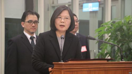 臺灣內閣改組期緩解民眾對蔡英文政策不滿