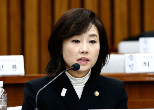 主導「文藝界黑名單」韓文化部長遭逮捕