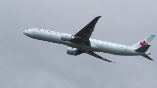 加拿大航空网络订位系统显示，将飞往台北的航班列为“台湾，中国”。