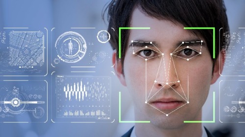 中国机场使用脸部识别系统，数秒内即可识别对象身份