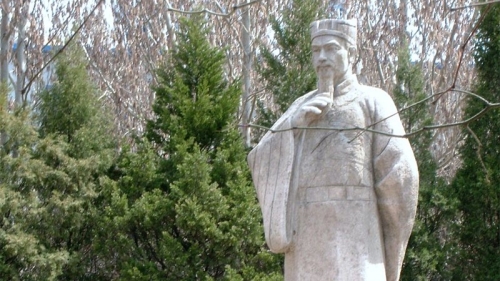 蒙古帝国的宰相——耶律楚材。