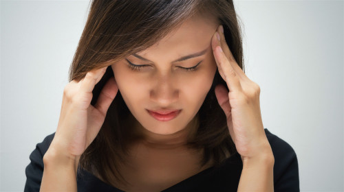 国际医学研究显示，整体偏头痛病患发生缺血性中风的机率，是正常人的2到3倍。
