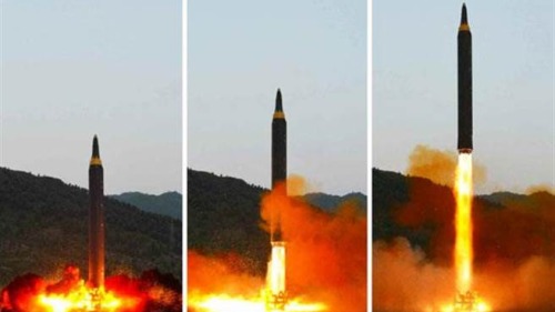 5月14日朝鲜试射了地对地中远程导弹“火星12号”。