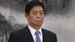 新晋常委栗战书终于露面出席的场合出乎意料(图)