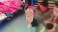 不听话就刺大连幼童遭教师用大头针扎手脚(图)