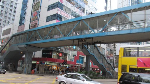 香港市区行人天桥示意图