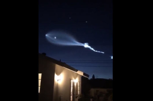 美国加州现神秘UFO真相揭晓！