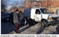 華裔男子油門當剎車撞死妻子孩子車中目睹慘劇(圖)
