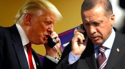 川普（左）致电土耳其总统埃尔多安（右）（合成图片）