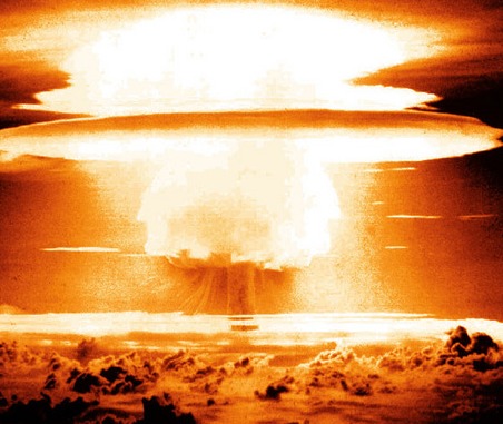 美預言家維利加斯（Horacio Villegas）預測5月13日將爆發核戰。(网络图片/看中国配图)