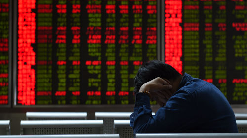 中國股市連日來暴跌，甚至再度上演千股跌停。6月21日，滬指沖高回落繼續大跌，失守2900點。經濟學家韓志國此前撰文表示，中國股市的誠信根基、競爭根基、監管根基正在被摧毀。