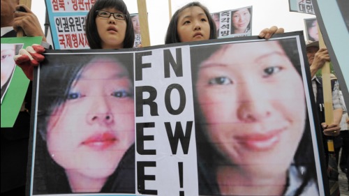 2009年韩国学生抗议被朝鲜扣押的2名美国记者凌志美和李丽娜