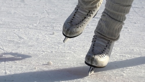 古時花樣滑冰風行還曾被定為國俗