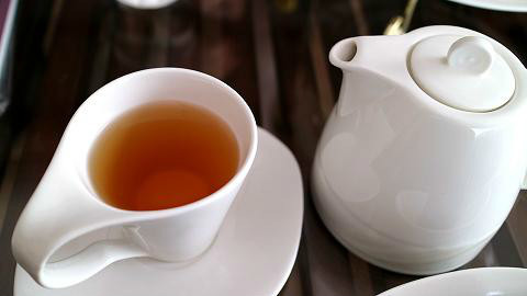 綠茶含抗氧化劑兒茶素，有益抗擊糖尿病和心臟病。
