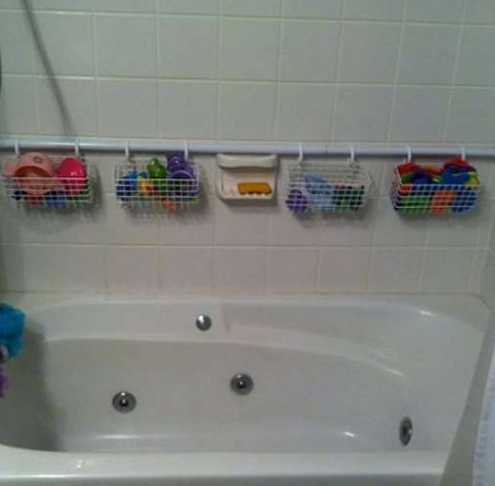 以后不怕找不到洗澡玩具了。