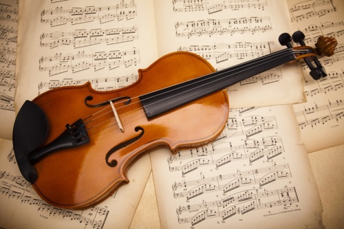 马思聪是中国第一代的小提琴演奏家及作曲家，文革时遭到迫害。