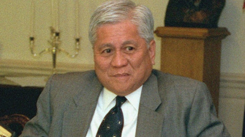 菲律賓前外交部長羅沙裡歐（Albert del Rosario）