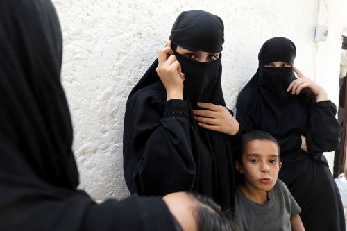 加入ISIS的德国少女后悔了想要回家