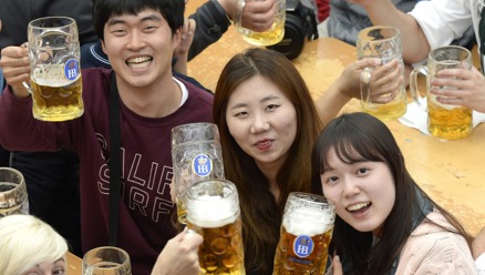 恐面臨飢荒北京旅行社：朝鮮啤酒節取消