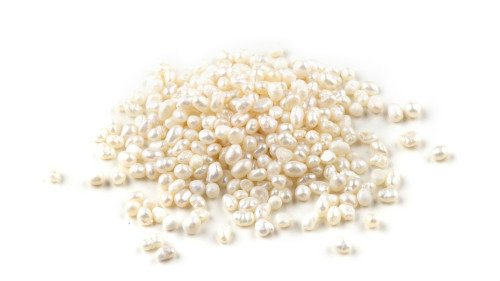 服用珍珠粉可以防皱、嫩肤、延缓衰老。
