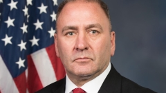 美議員納粹集中營拍片惹爭議迫壓力撤片道歉(圖)