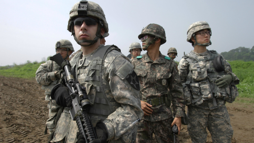 朝鮮武力威脅與日俱增，為應對此局面，美國和韓國於2017年8月21開始為期10天的年度“乙支自由衛士（UFG）”聯合軍演。