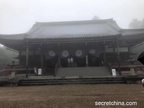 雨中的世界遗产--比叡山延历寺。