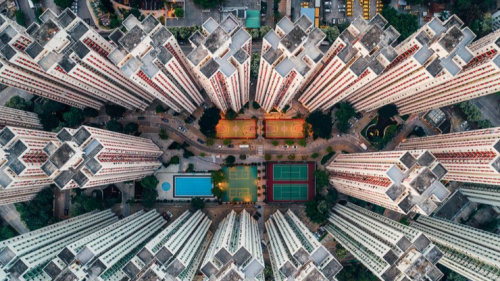 香港摄影师Andy Yeung拍摄的名为“Walled City（围城）”的系列作品之一。