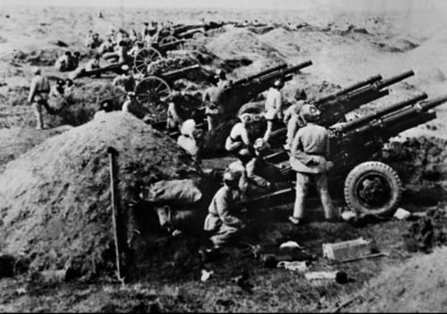 1948年，林彪四野共军发动辽沈战役，攻打锦州国军。