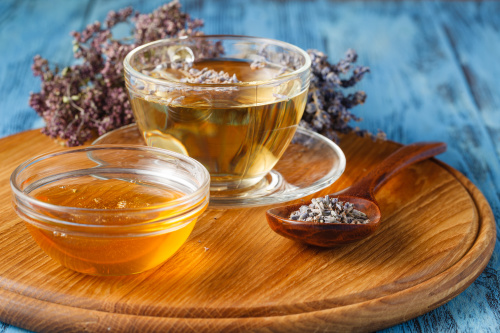 決明子茶對虛火上炎、頭痛、大便燥結的患者更加有效。
