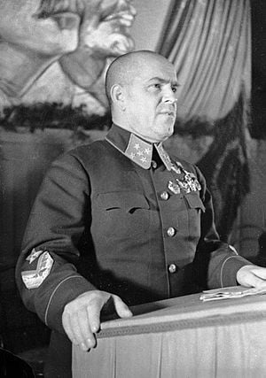 苏军总参谋长朱可夫元帅。