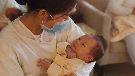 加國新福利：新生兒父母產假延至18個月