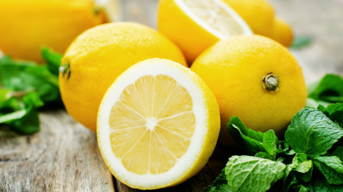 柠檬营养丰富，药用价值很高。