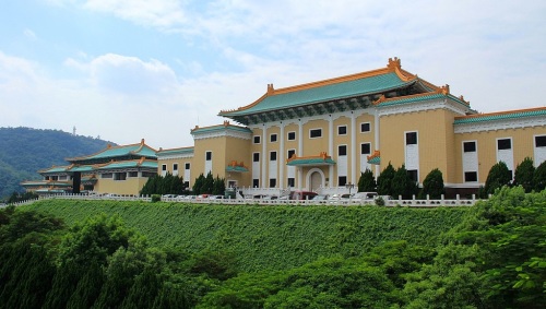 北京故宮和台北故宮的精品有多少？