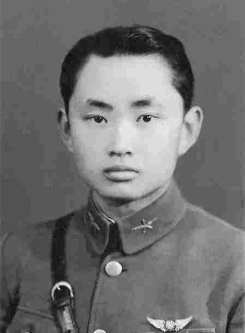 林徽因的三弟林恒，是抗日牺牲的民国飞行员。