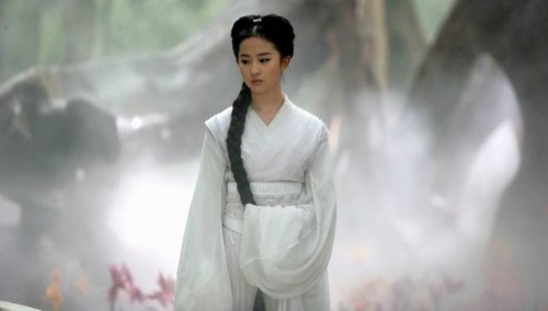 這麼多飾演「小龍女」的女演員當中，只有來自大陸的劉亦菲被金庸本人「欽點」過。