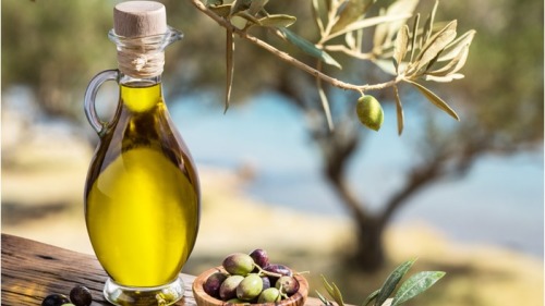 橄欖油不但有很高的營養價值，還有很多生活上的小妙用。