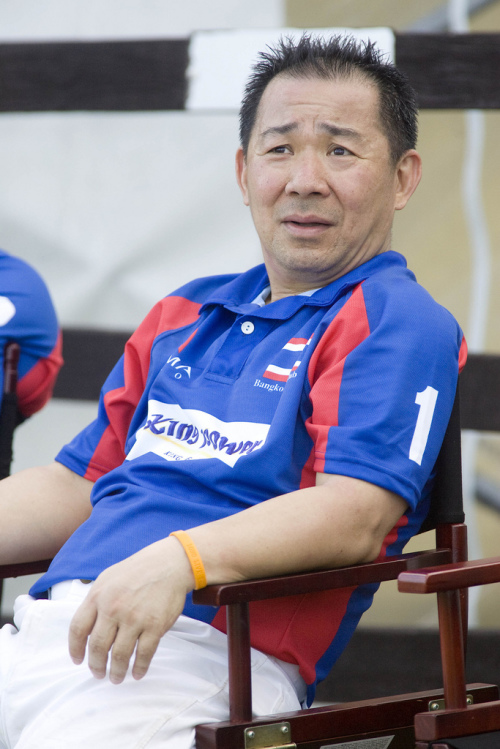 泰國華裔億萬富翁英超球隊老闆墜機身亡