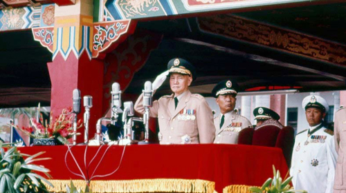 1966年蒋介石在台湾双十国庆节上。