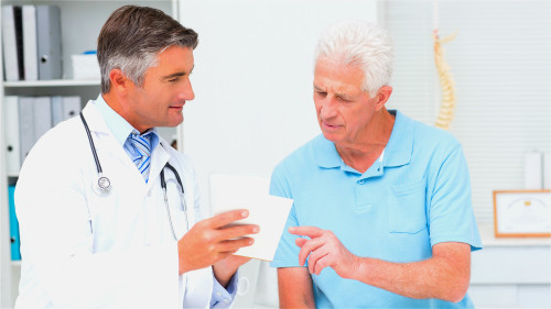 高血壓患者發現血壓增高，應該去找醫生，在醫生的指導下調整降壓藥。