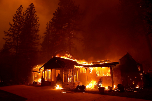 加州野火肆虐遇難人數上升至32人