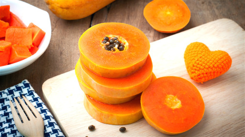 木瓜的营养素非常丰富，是养肝、护肝的好水果。