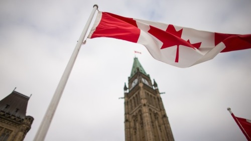 加拿大央行连续第二次决定保持现行基准利率不变。