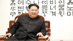 「金正恩面膜」在韓國受追捧塗脂抹粉的工具(圖)