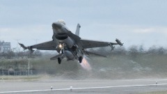 美增進對臺軍事交流中共「佔領」政大批評川普(組圖)