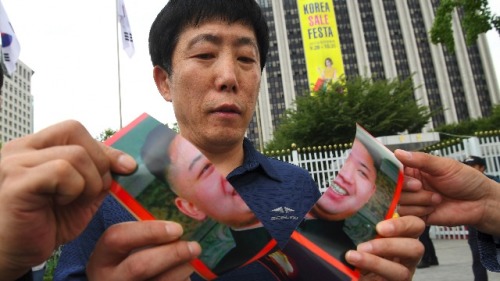 朝鲜人涂鸦公然反对金正恩专制独裁