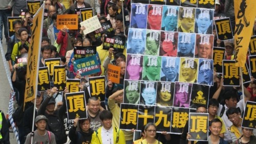 香港民主水平連年下跌，公民權利與新聞自由亦一直減少