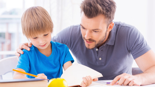 学习生活中，父母该如何引导孩子呢？